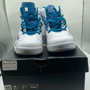 Nike Air Jordan 6 Retro GS White Pink Green 543390-153 Size 7Y South Beach